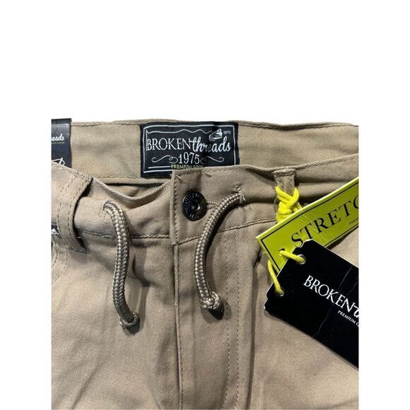 NWT Broken Threads boys Beige tan pants Size 14L - Picture 4 of 9
